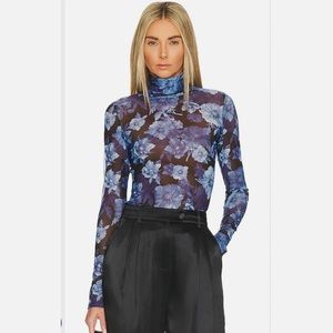 NWT ALICE AND OLIVIA TOP